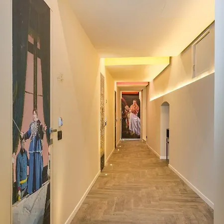 Italianflat - Theatrum And Guest house