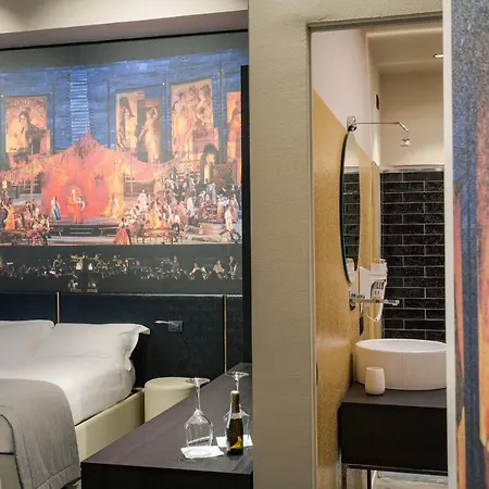 Italianflat - Theatrum And Verona