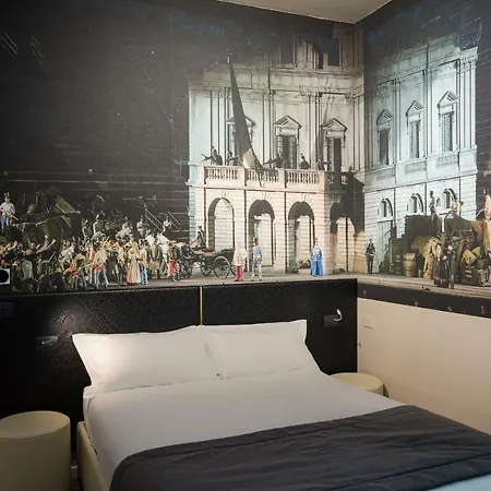 Guest house Italianflat - Theatrum And 2*